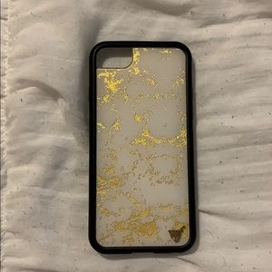Wildflower cases white and gold